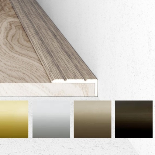 A 31 végzáróprofil  90cm hosszban, 2,5cm szélességben