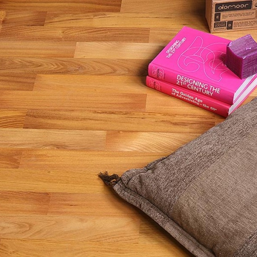 akác parketta,akác hagyományos parketta,akác csaphornyos parketta,fonott mintás parketta,intarzia parketta,tölgy rusztikus parketta,rusztikus hagyományos parketta,minőségi parketta,csurgói parketta,olajozott parketta,fózolt parketta,ragasztott parketta,pa